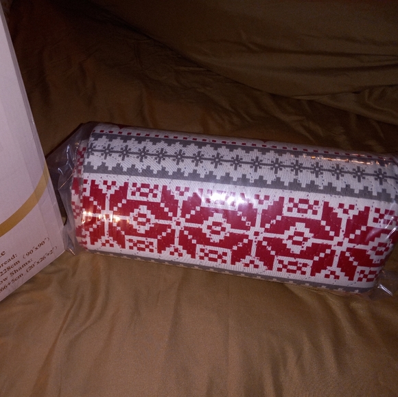 Quilt Set - Picture 2 of 2